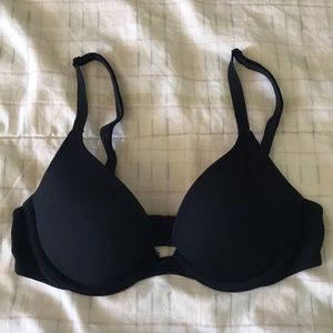 PINK wear everywhere pushup